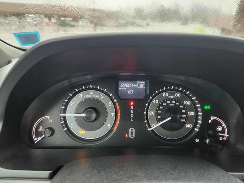 Used 2015 Honda Odyssey EX-L image 22