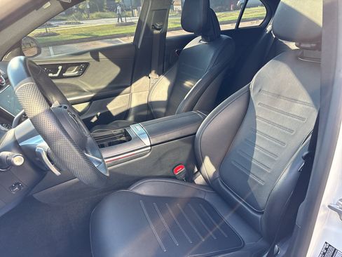 Used 2023 Mercedes-Benz C 300 Sedan image 12
