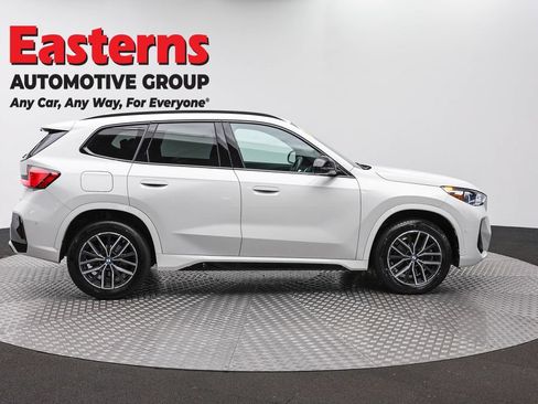 Used 2023 BMW X1 xDrive28i w/ M Sport Package AWD/4WD image 4