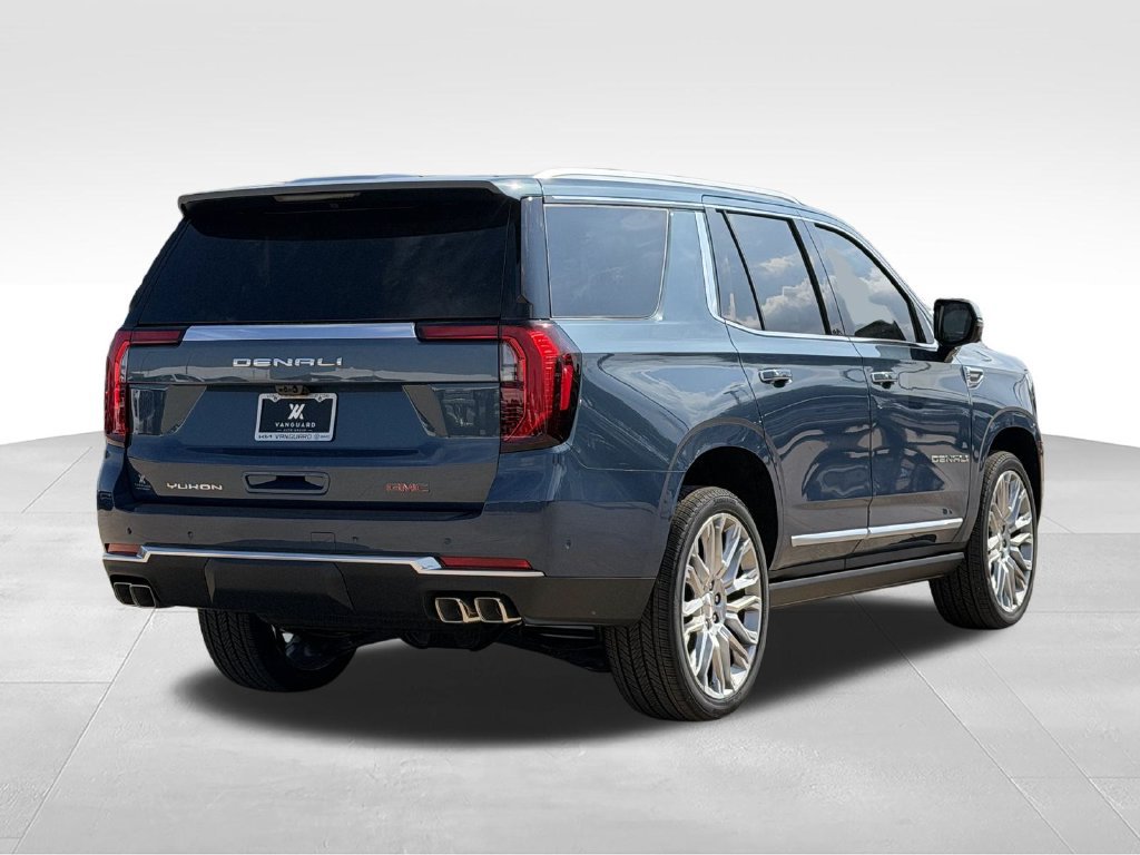 New 2027 GMC Yukon Denali w/ Denali Reserve Package AWD/4WD image 3