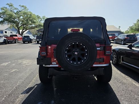 Used 2011 Jeep Wrangler Sport AWD/4WD image 4