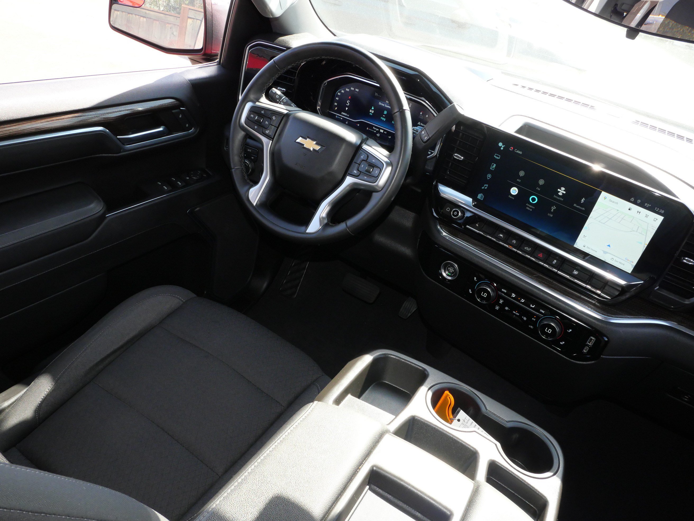 Used 2023 Chevrolet Silverado 1500 LT AWD/4WD image 9