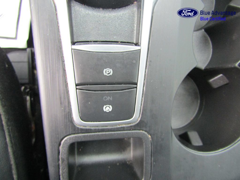 Certified 2025 Ford Escape ST-Line w/ Tech Pack #1 AWD/4WD image 44
