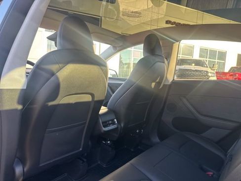Used 2024 Tesla Model Y Long Range image 7