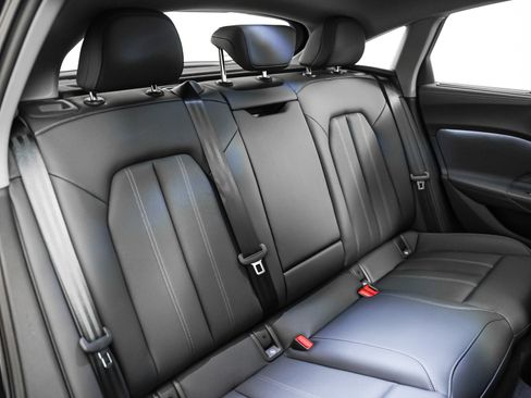 New 2025 Audi A5 2.0T Prestige image 10