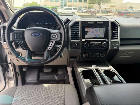 Used 2015 Ford F150 XLT w/ Equipment Group 302A Luxury AWD/4WD image 17