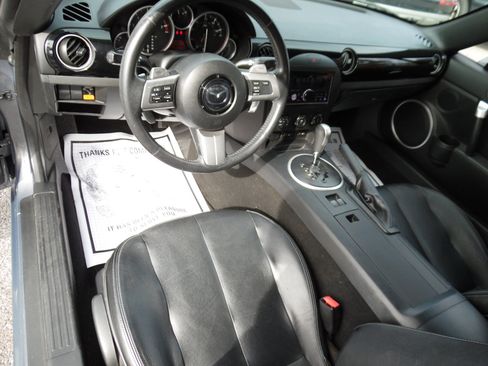 Used 2008 MAZDA MX-5 Miata Grand Touring image 11