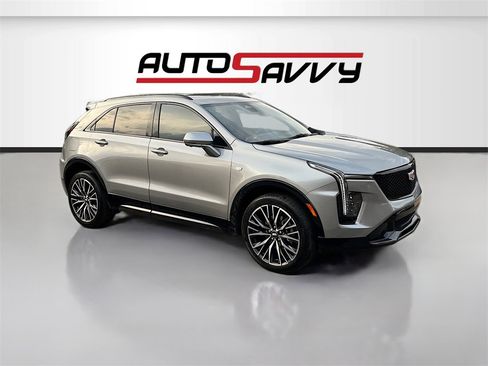 Used 2025 Cadillac XT4 Sport image 1