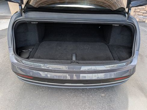 Used 2023 Lucid Air Pure RWD image 31