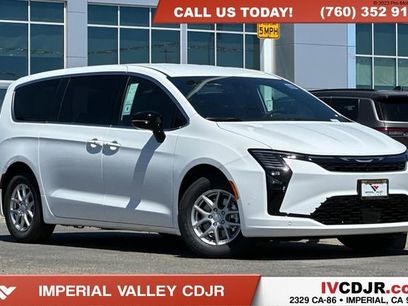 New 2027 Chrysler Pacifica Select