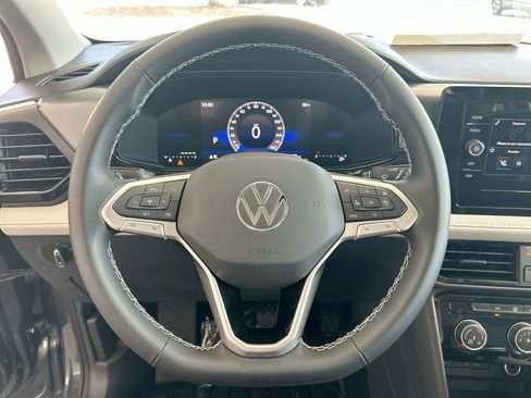 Used 2025 Volkswagen Taos S image 15