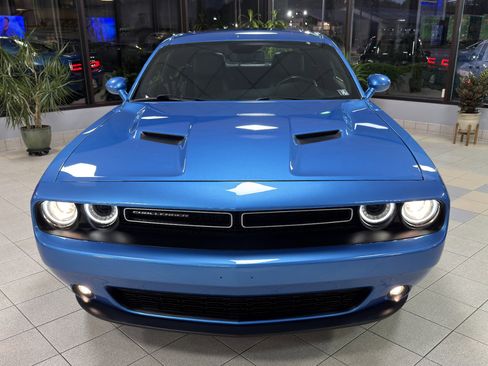 Used 2018 Dodge Challenger GT image 6