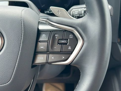 Used 2025 Lexus GX 550 w/ Accessory Package (2T) AWD/4WD image 46