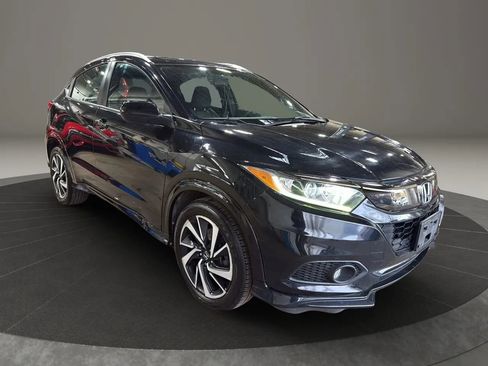 Used 2019 Honda HR-V Sport image 3