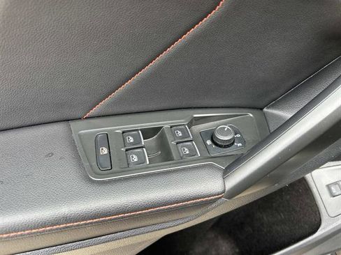 Used 2024 Volkswagen Tiguan Wolfsburg Edition image 24