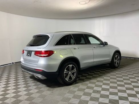 Used 2016 Mercedes-Benz GLC 300 4MATIC image 5