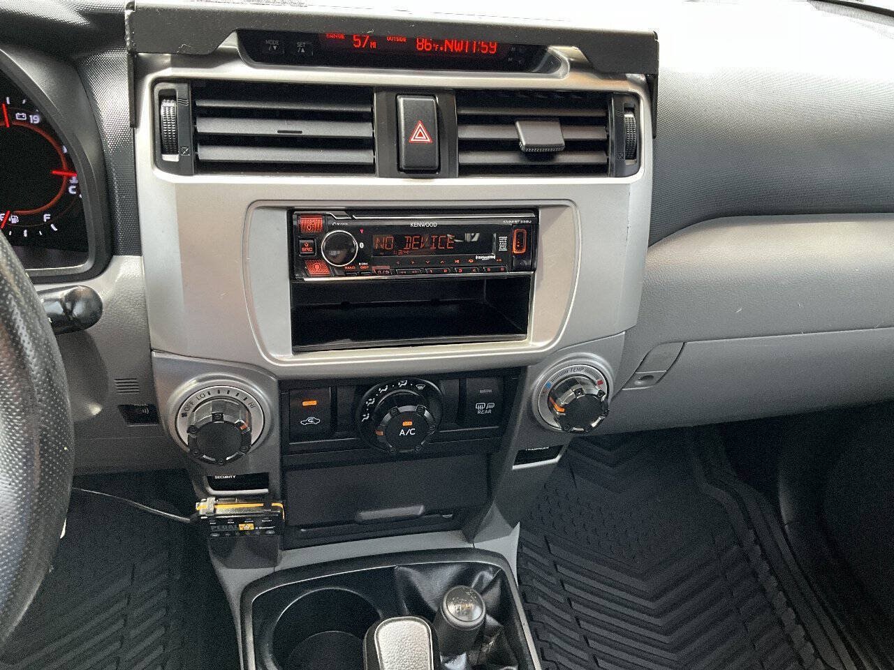 Used 2011 Toyota 4Runner Trail AWD/4WD image 23