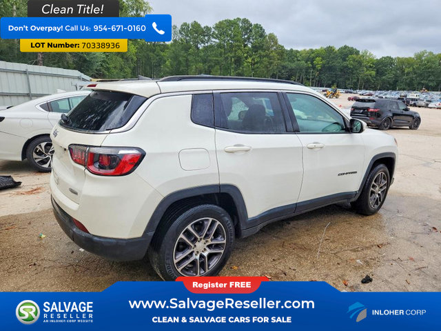 Used 2018 Jeep Compass Latitude FWD image 4