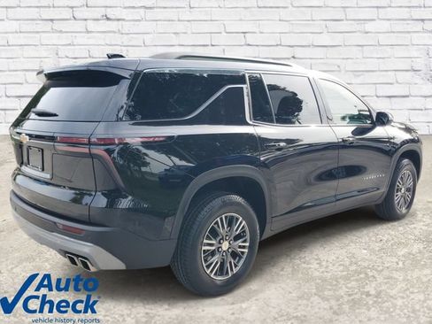Certified 2025 Chevrolet Traverse LT FWD image 4