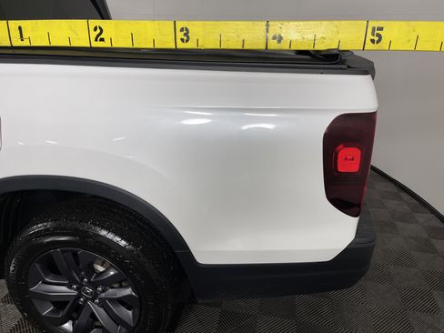 Used 2023 Honda Ridgeline Sport image 8
