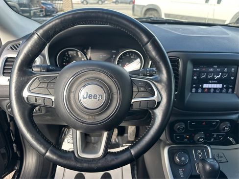 Used 2018 Jeep Compass Latitude w/ Popular Equipment Group image 27