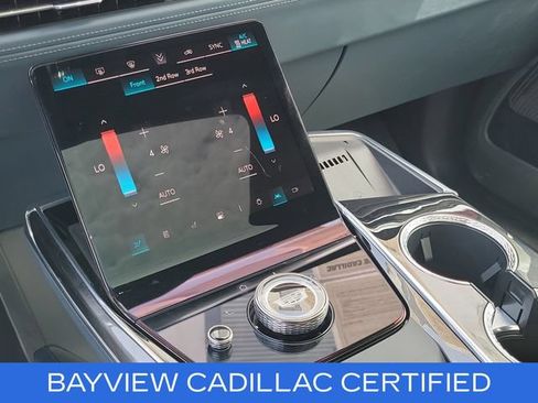 Certified 2025 Cadillac Escalade IQ Luxury 2 w/ LPO, Premium Carpet Package AWD/4WD image 31