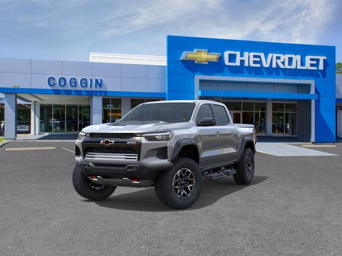 New 2026 Chevrolet Colorado ZR2 w/ Technology Package AWD/4WD image 8