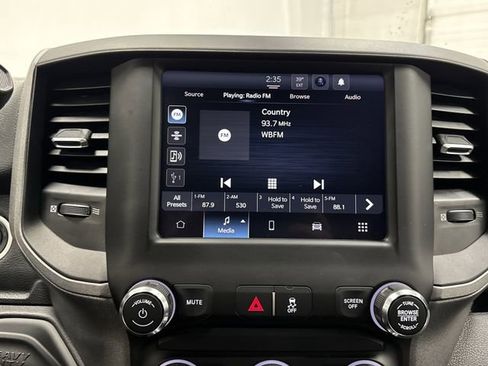 Used 2024 RAM 3500 Tradesman image 17