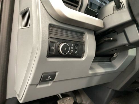 New 2024 Ford F550 4x4 Regular Cab Super Duty image 12