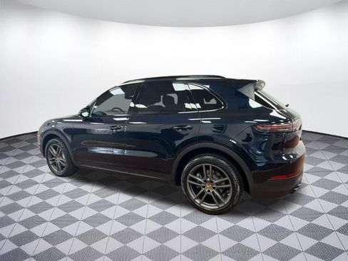 Used 2019 Porsche Cayenne image 3