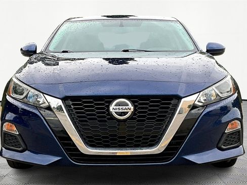 Used 2020 Nissan Altima 2.5 S image 3
