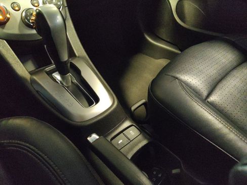 Used 2018 Chevrolet Sonic Premier image 26