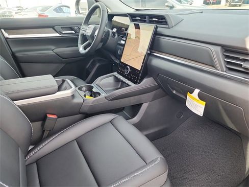 New 2026 GMC Terrain Denali image 17