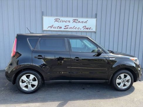 Used 2019 Kia Soul FWD image 5