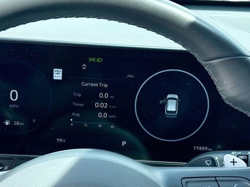 Used 2024 Hyundai Kona SEL w/ Convenience Package image 12