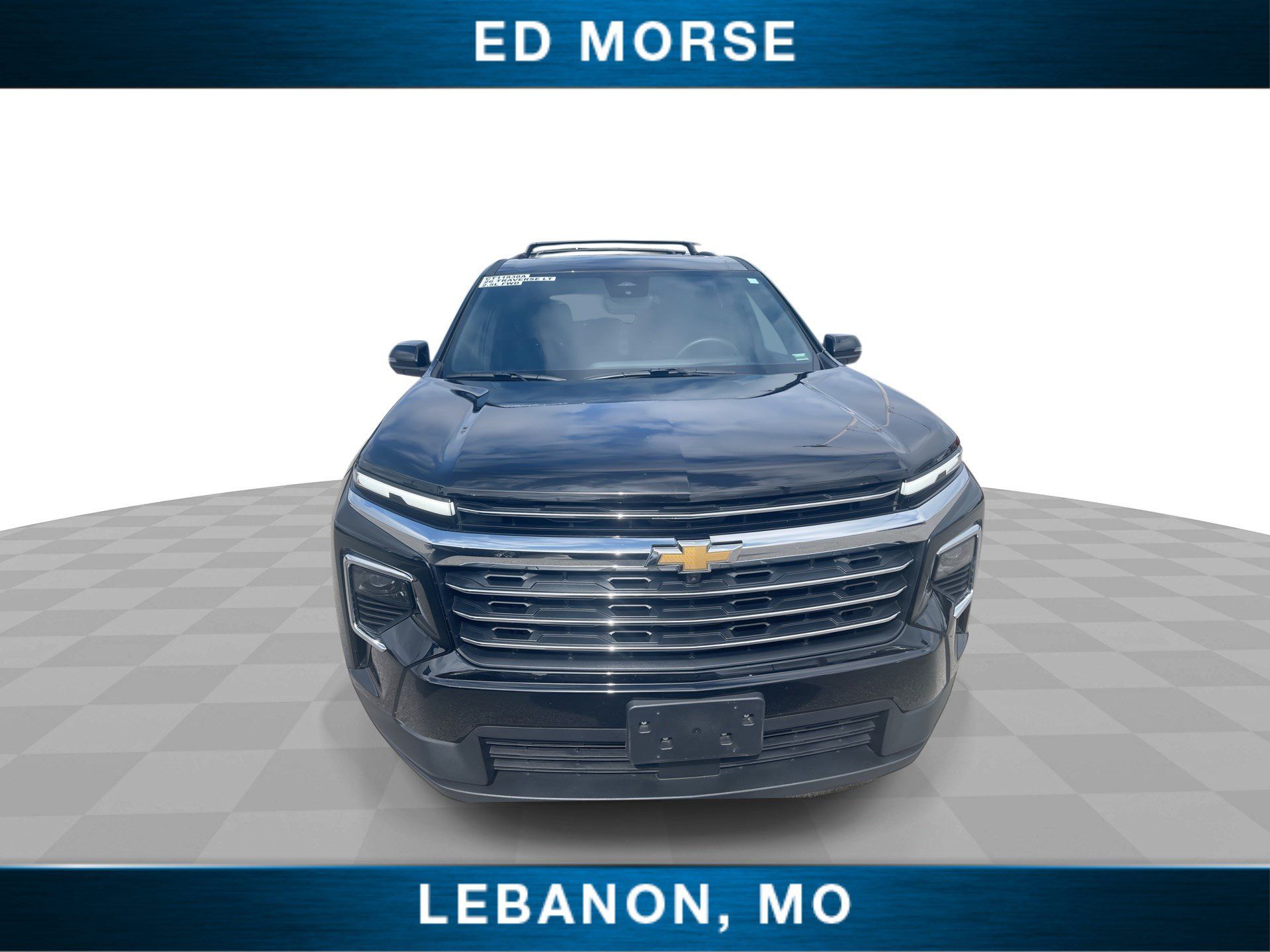 Used 2026 Chevrolet Traverse LT w/ Sun and Wheel Package FWD image 3