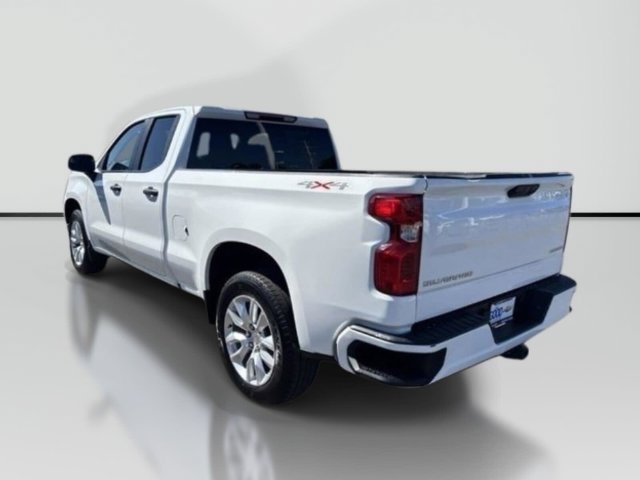 Used 2025 Chevrolet Silverado 1500 Custom AWD/4WD image 3