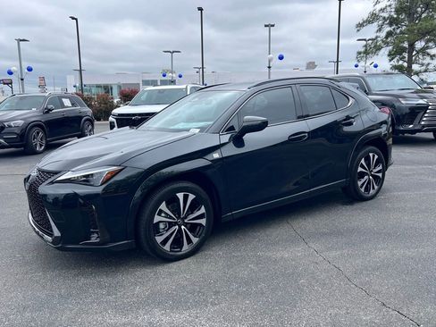 New 2026 Lexus UX 300h FWD image 5