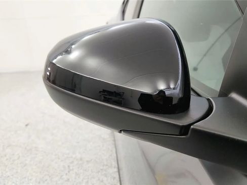 Used 2024 Chevrolet Trax RS w/ Driver Confidence Package image 18