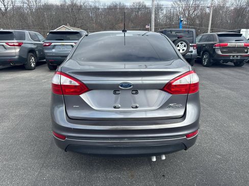 Used 2014 Ford Fiesta SE image 5