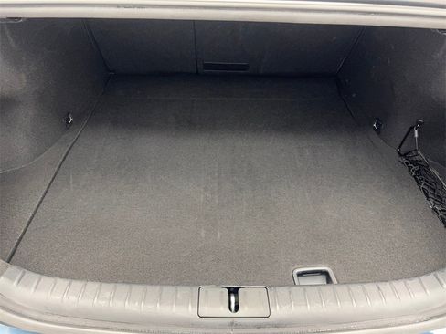 Used 2025 Genesis G70 2.5T image 82