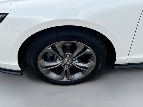 Certified 2024 Honda Accord EX image 35
