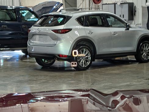 Used 2025 GMC Yukon XL AT4 w/ AT4 Premium Package image 53