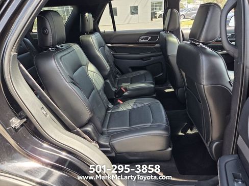 Used 2018 Ford Explorer Platinum AWD/4WD image 15
