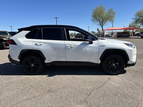 Used 2021 Toyota RAV4 XSE image 6