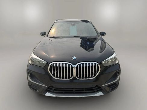 Used 2021 BMW X1 xDrive28i w/ Convenience Package AWD/4WD image 2