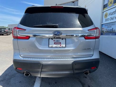 Used 2023 Subaru Ascent Premium w/ Convenience Package AWD/4WD image 4