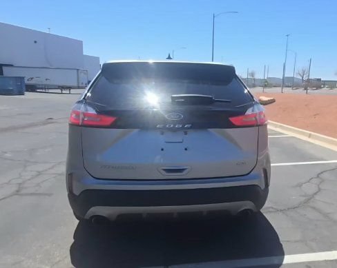 Used 2022 Ford Edge Titanium w/ Equipment Group 301A AWD/4WD image 10