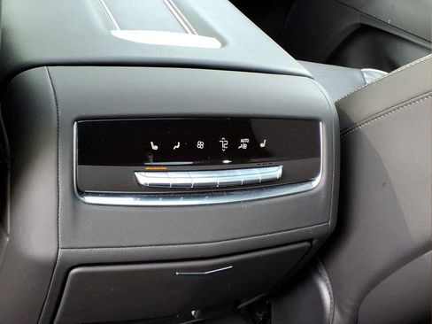 Certified 2021 Cadillac Escalade Sport w/ Driver Assist Tech Package AWD/4WD image 22