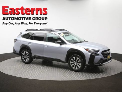 Used 2023 Subaru Outback Limited AWD/4WD image 52